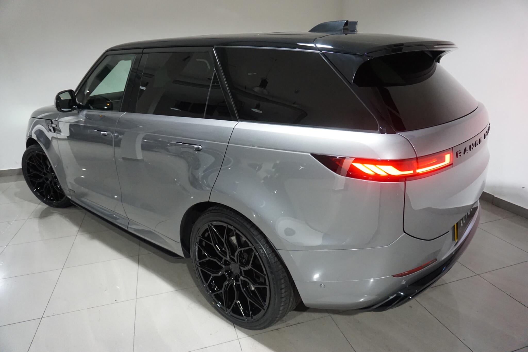 Land Rover Range Rover Sport 3.0 D300 MHEV Autobiography SUV 5dr Diesel Auto 4WD Euro 6 (s/s) (300 ps)
